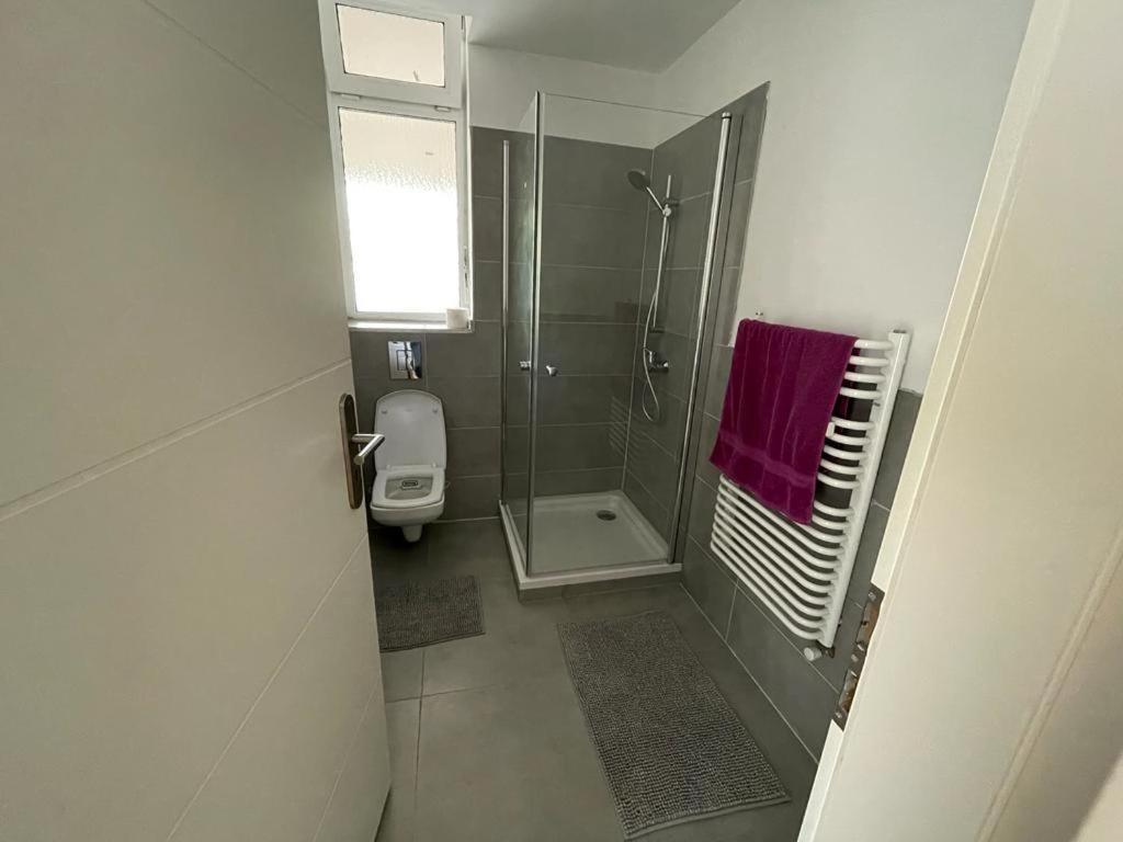Bungalow Mit Terrasse เรเกนส์บวร์ก ภายนอก รูปภาพ